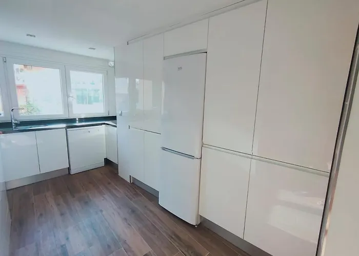 Beautiful In Third Line Boliches Apartment *