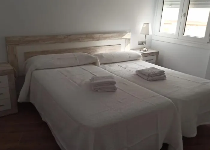 Apartment Beautiful In Third Line Boliches