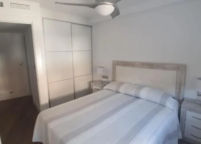 Beautiful In Third Line Boliches Apartment Fuengirola