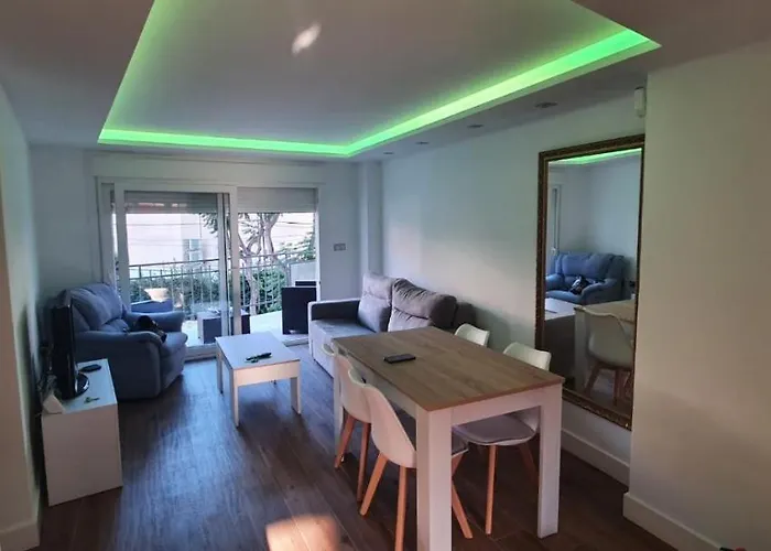 Beautiful In Third Line Boliches * Fuengirola