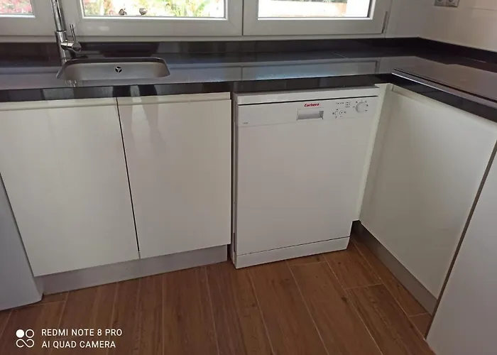 Beautiful In Third Line Boliches *